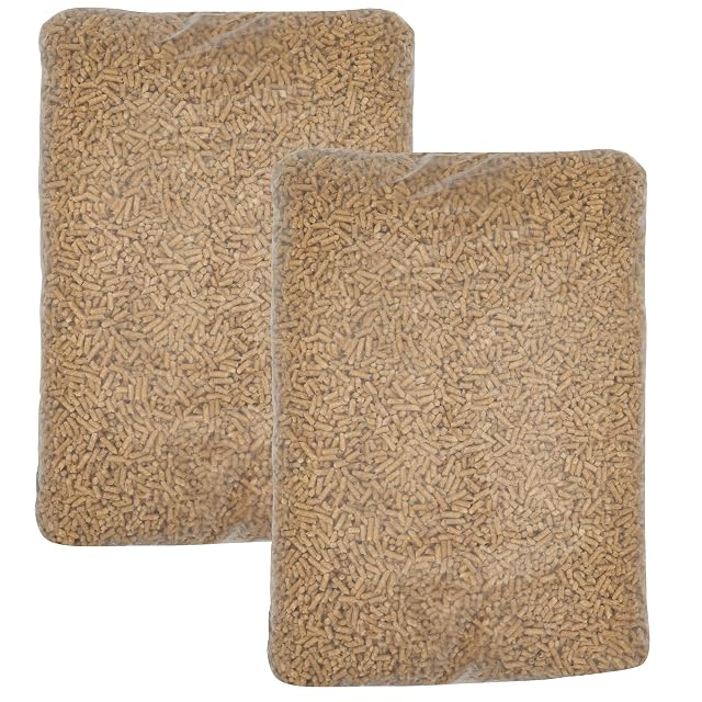 Zwei Säcke zu 15 kg ENplus-A1-Weichholzpellets von 6 mm, insgesamt 30 kg